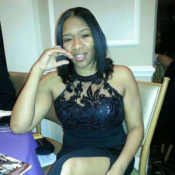 Meet your Posher, Aleshia - Picture 1 of 1